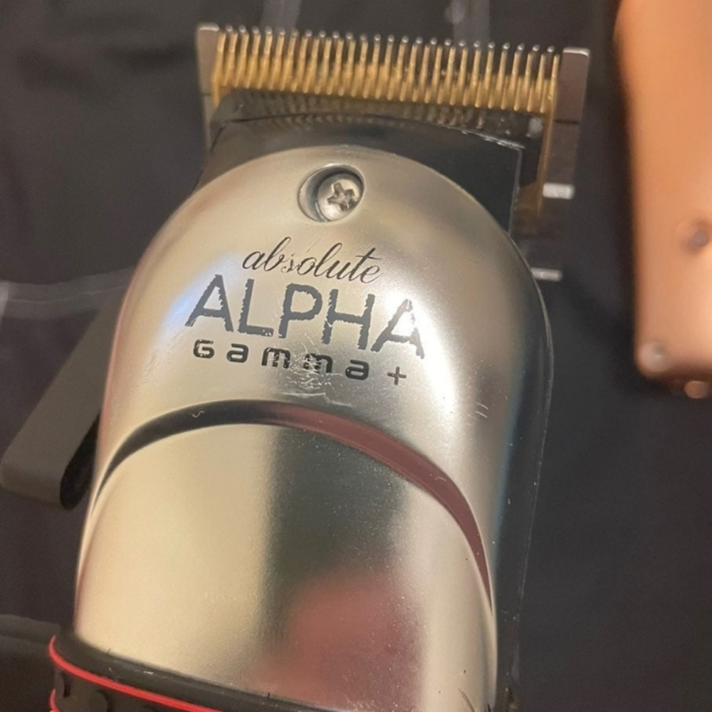 Gamma+ Absolute Alpha Hair Clipper - Picture 2 of 3